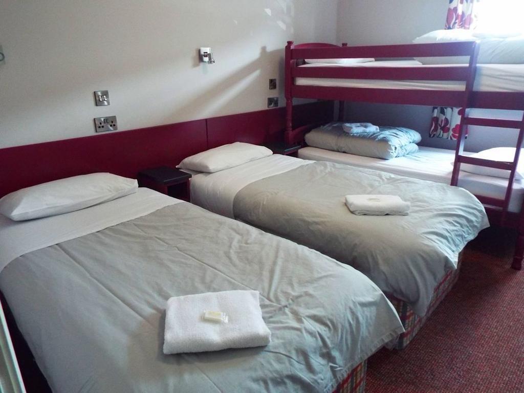 Tralee Holiday Lodge Guest Accommodation Exterior photo